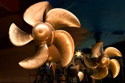 Azipod propulsion cruise